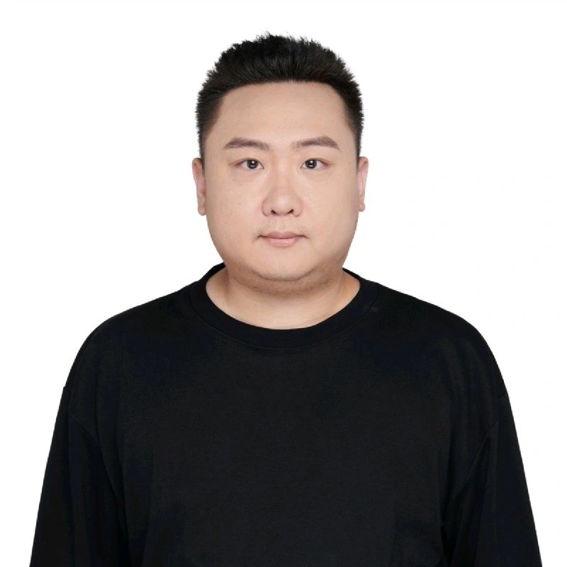 Portrait photo of Yuda Bi